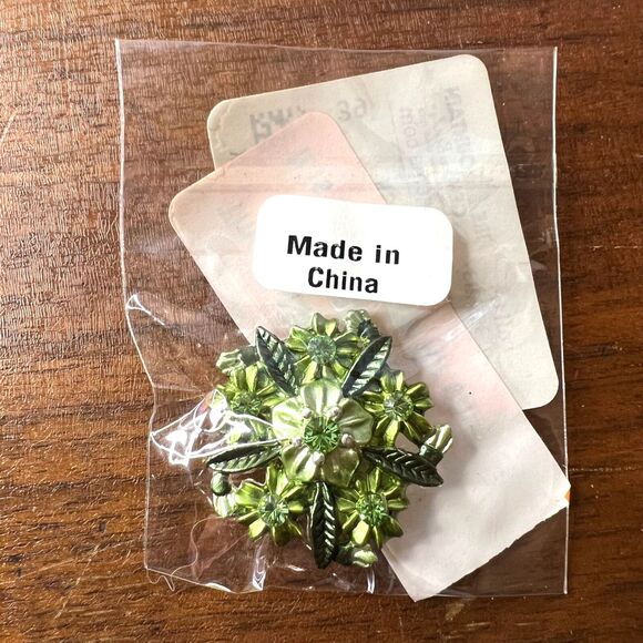 Assorted Jewelry Making Brooch Pins and Pendant Spacers with Swarovski Crystals - Picture 13 of 16